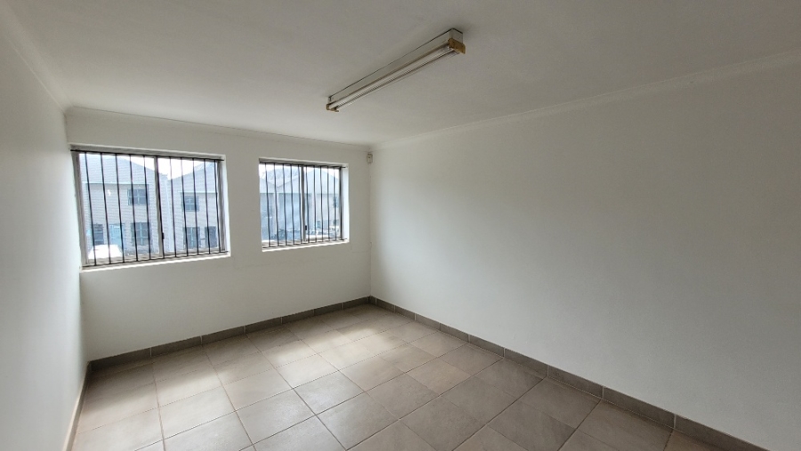 To Let commercial Property for Rent in Okavango Park Western Cape